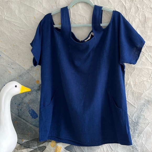 Soft Surroundings Linen Blend Cold-Shoulder Tunic - Picture 1 of 10